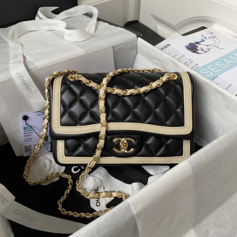 Chanel 23B CF Flap Bag(16*23*6cm)-067