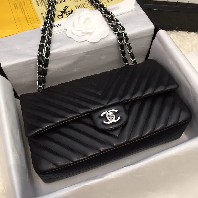 Chanel Classic Flap CF - V(25cm)-036