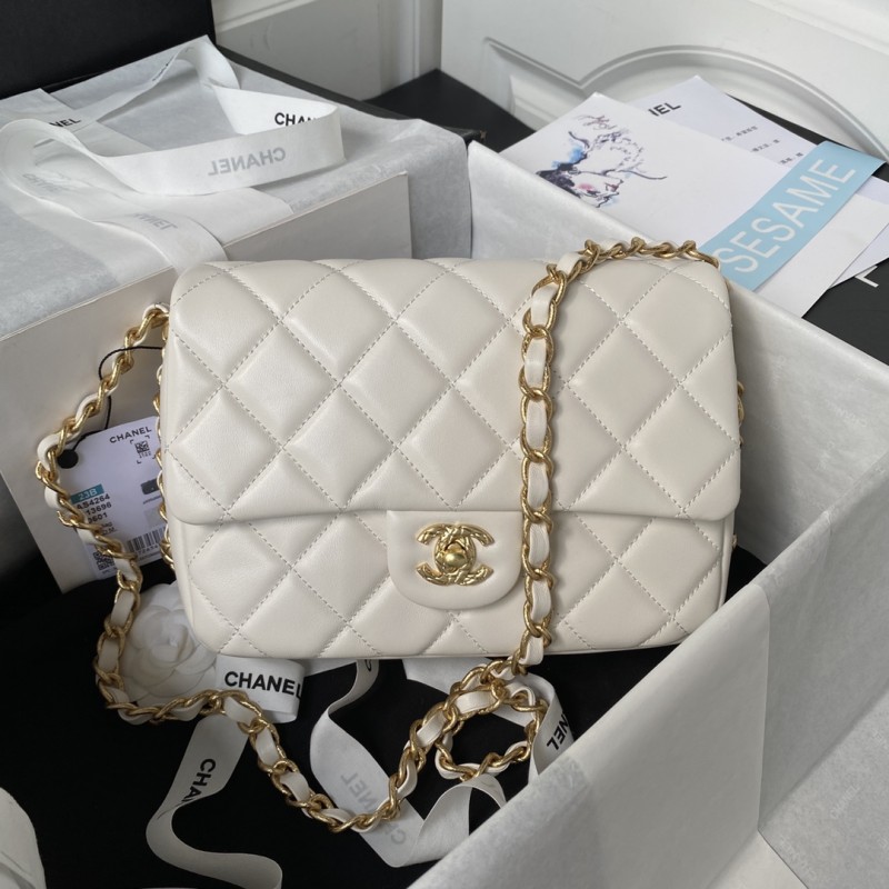 Chanel 23B Chunky Flap Bag(23*16*10cm)-037