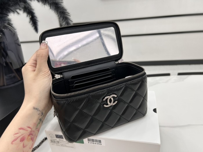 Chanel 23K Box Bag with Handle(17*9.5*8cm)-086