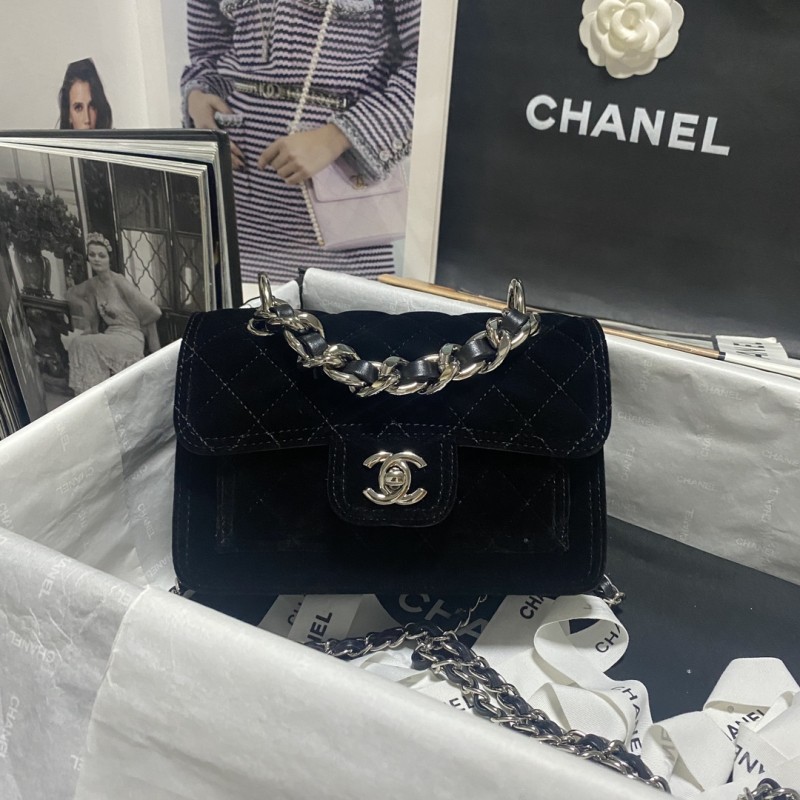 Chanel 23K Flap Bag(14*19*6cm)-066