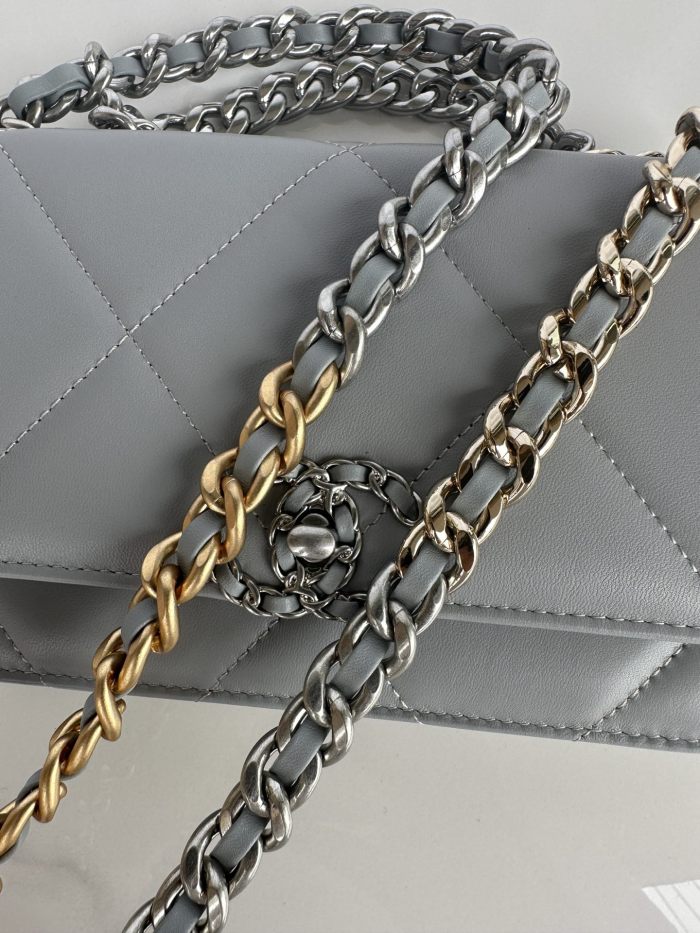 Chanel 19 Flap Bag WOC(19*11.5*7cm)-065