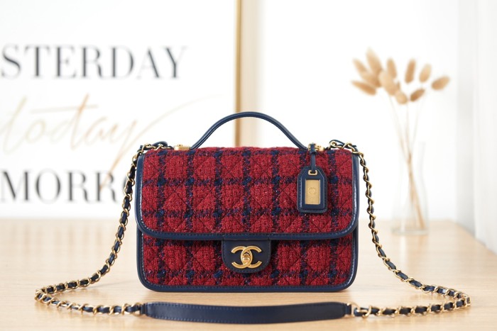 Chanel 22K Flap Bag with Handle(25*21.5*7cm)-017