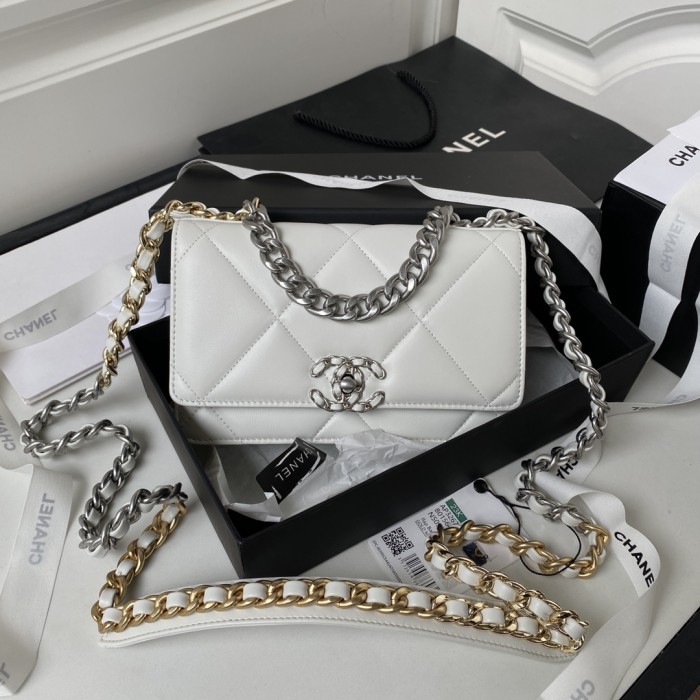 Chanel 19Bag WOC(19.2*12.3*3.5cm)-036