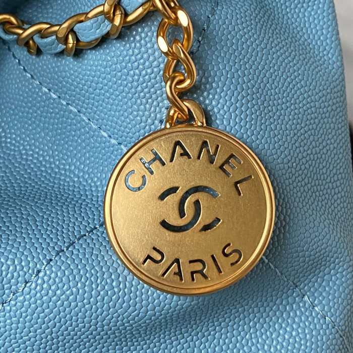 Chanel 22 Handbag Mini(20*19*6cm)-008