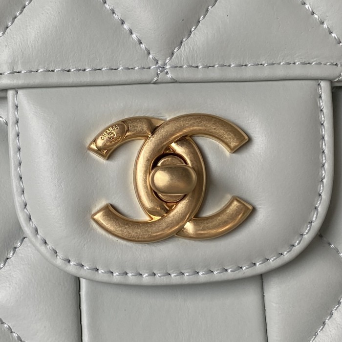 Chanel 23S Messenger Backpack(25*22*6cm)-058