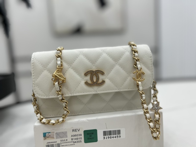 Chanel 24C WOC(17cm)-056