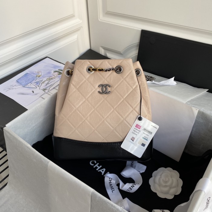 Chanel Gabrielle Hobo Backpack(24*23*11.5cm)-086