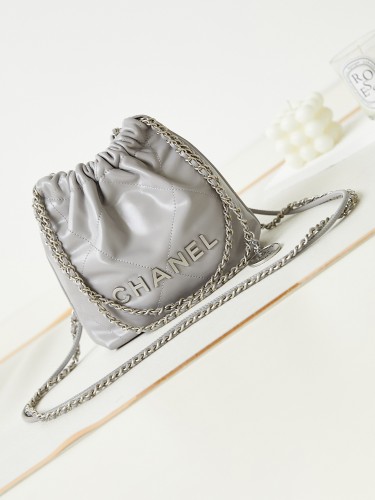 Chanel 22 Handbag Mini(20*19*6cm)-086