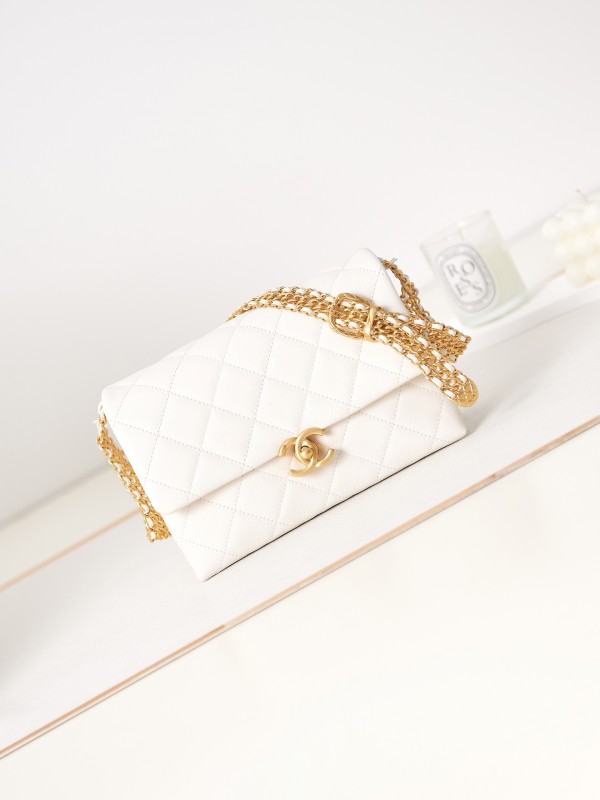Chanel 23S Flap Bag(21*14*10cm)-039