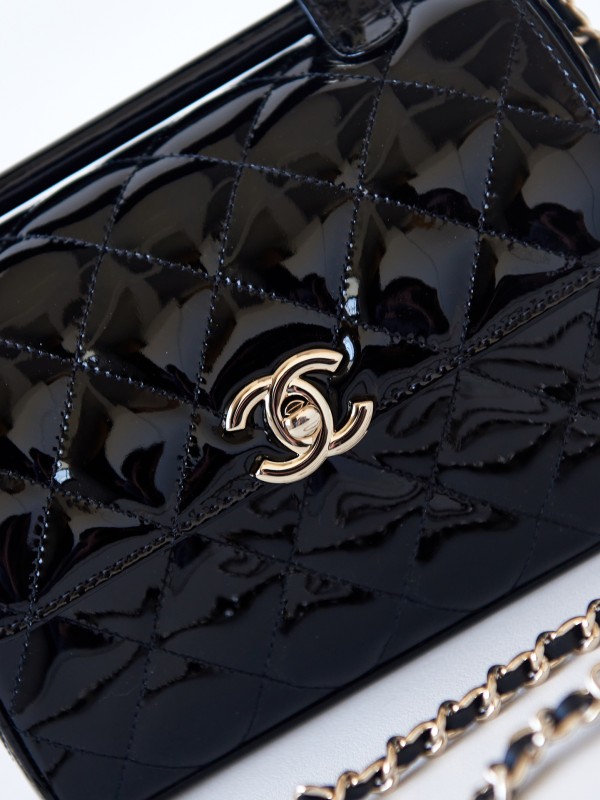 Chanel 23K Shoulder Bag with Handle(18*13*8.3cm)-037