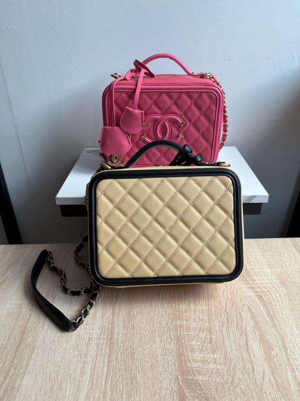 Chanel 23K Box Bag with Handle(21*16*7.5cm)-036