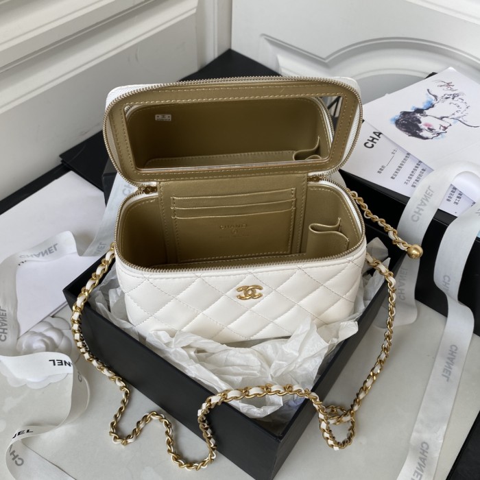 Chanel Box Bag(17*9.5*8cm)-085