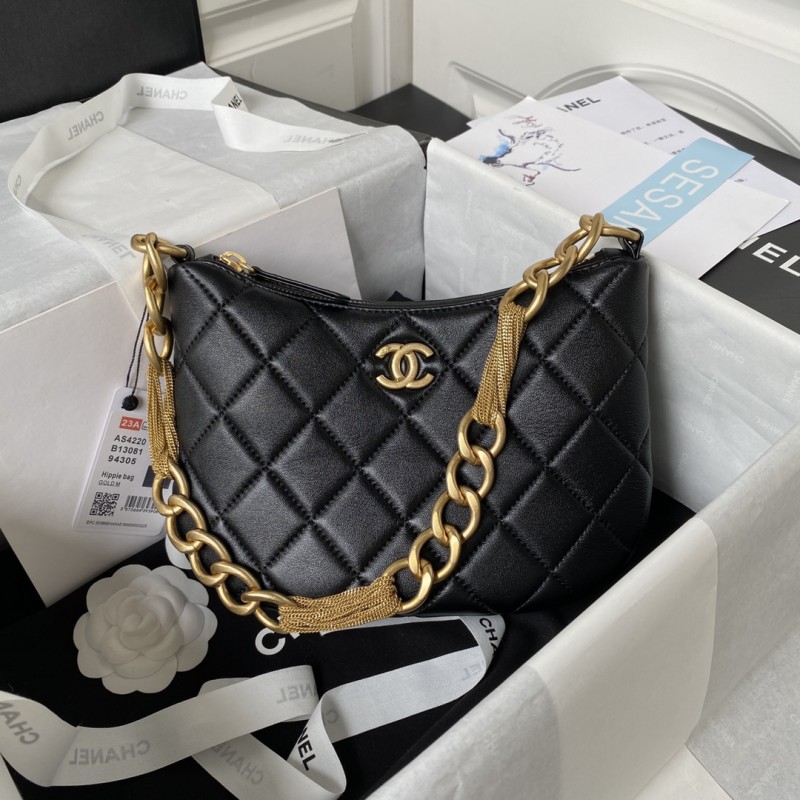 Chanel 23A Hobo Bag(24*17.5*6cm)-057