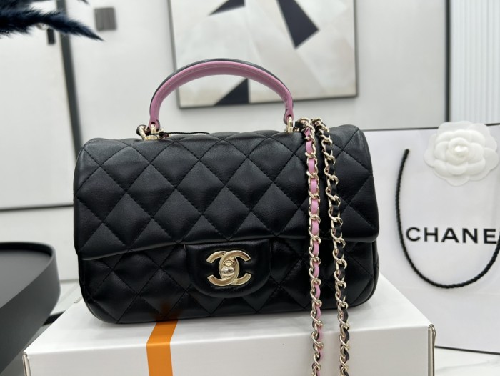 Chanel 23P Classic Flap Handle Mini(20*12*6cm)-037