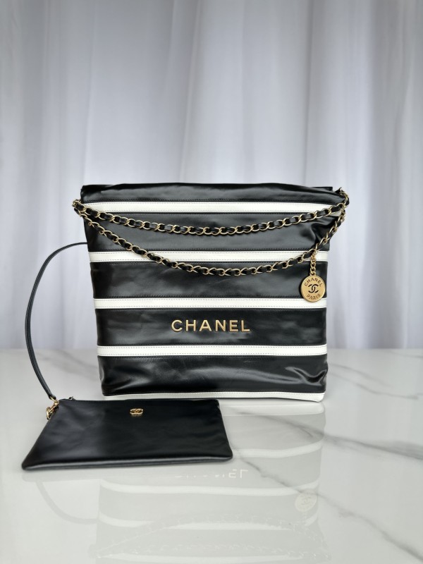 Chanel 22 Handbag(37*35*7cm)-086