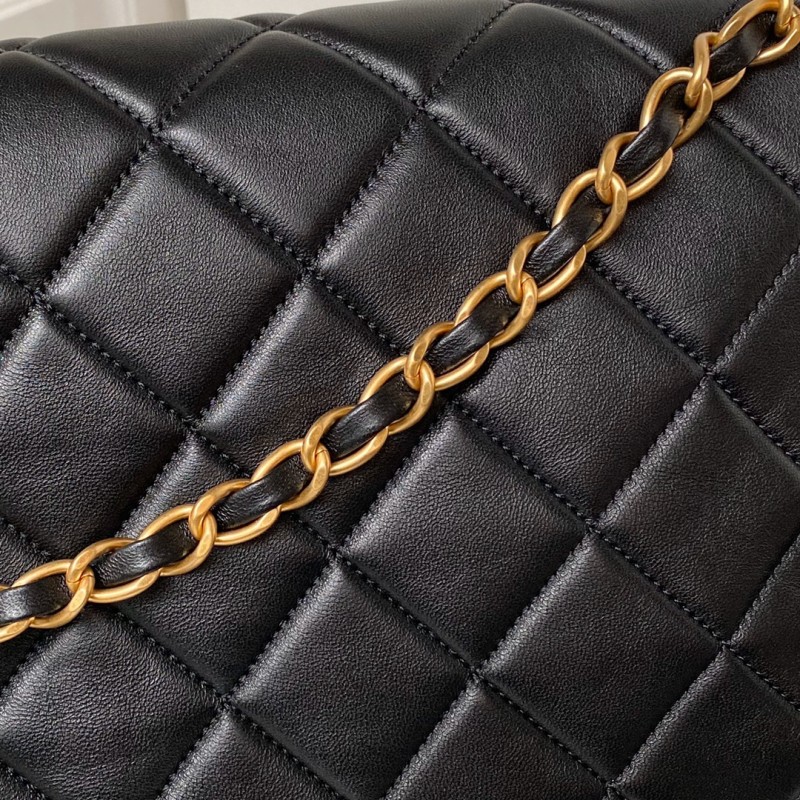 Chanel 24P Hobo Bag(36*24*9cm)-088
