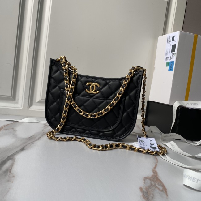 Chanel 24S Hobo Bag(24*20*6cm)-087