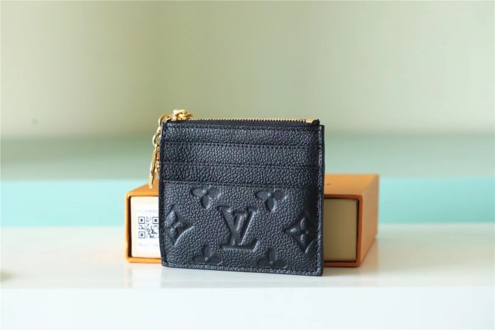 LV Charms Card Holder(10*8.5*0.4cm)