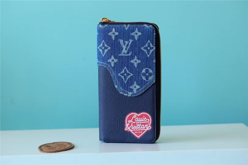 LV x NIGO Zippy Wallet Vertical(20*10*2cm)