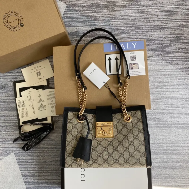 Padlock Small GG Shoulder Bag(26*18*10cm)-064