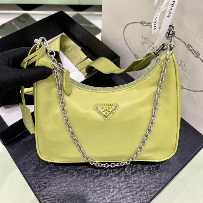 Prada Re-Edition 2005 Re-Nylon Bag(22*18*6cm)-085