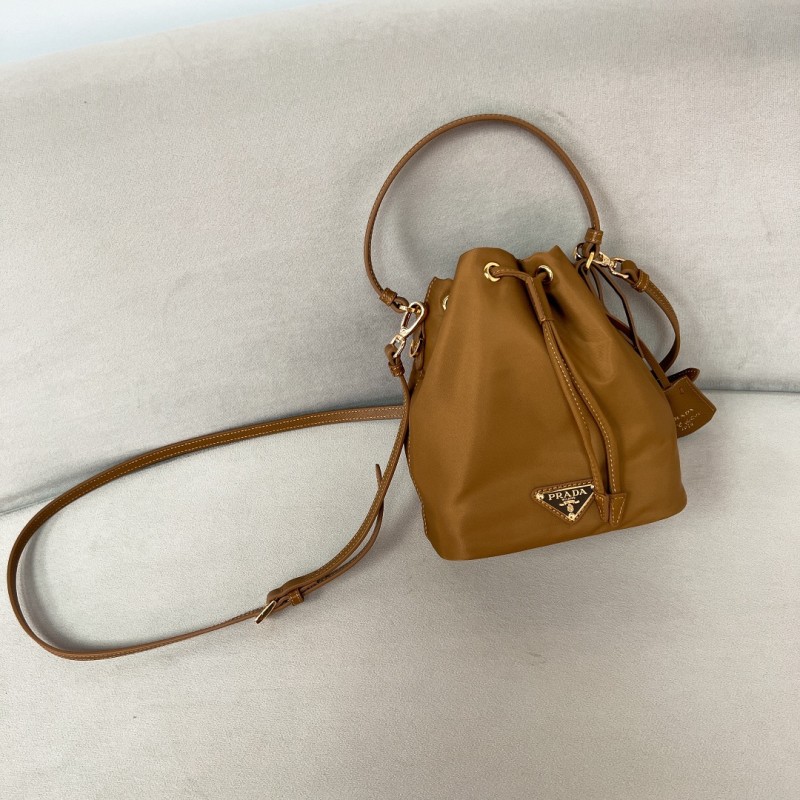 Prada Re-Edition 1978 Re-Nylon Mini-Bag(19*15*10cm)-086