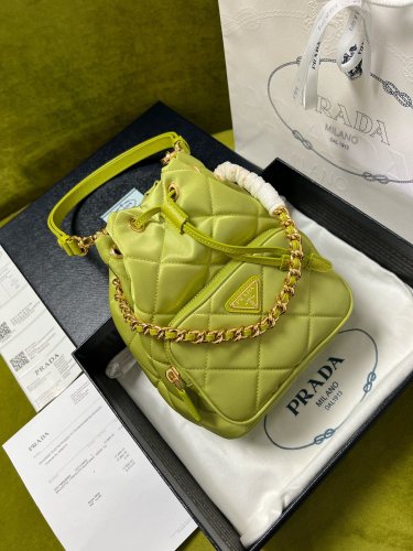 Prada Re-Edition 1995 Chaîne Re-Nylon Shoulder Bag(22*17*12cm)-087