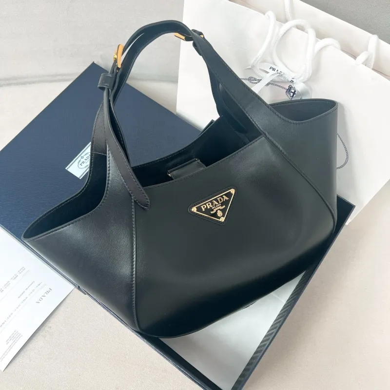 Prada Medium Leather Tote Bag(28*20*7cm)-0811