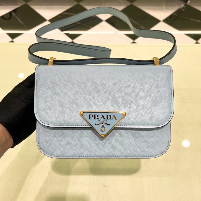 Prada Emblème Saffiano Shoulder Bag(22*15*6cm)-089