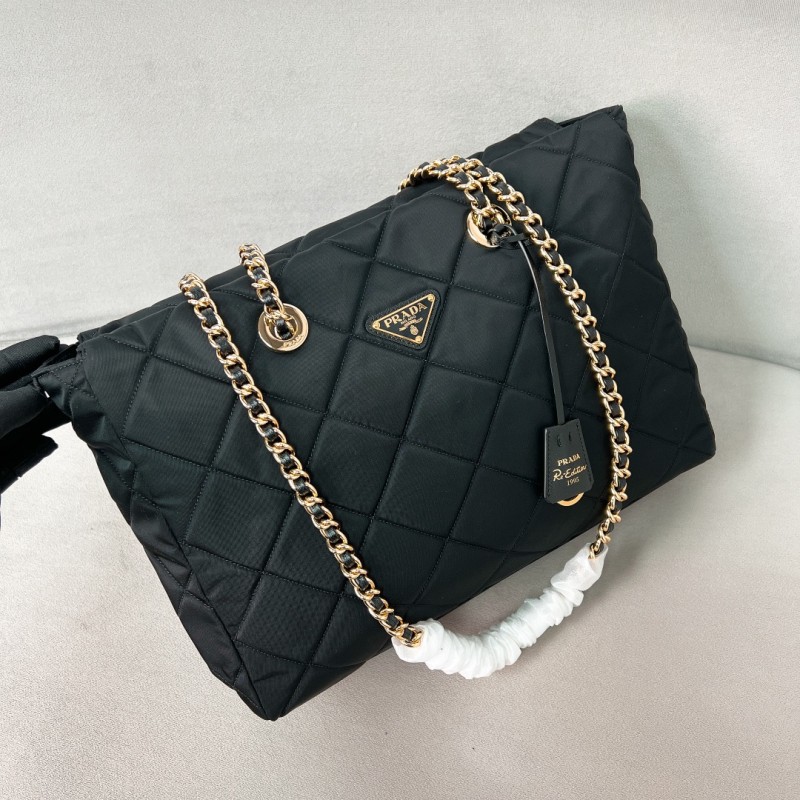 Prada Re-Edition 1995 Chaîne Large Re-Nylon Bag(35*25*9cm)-089