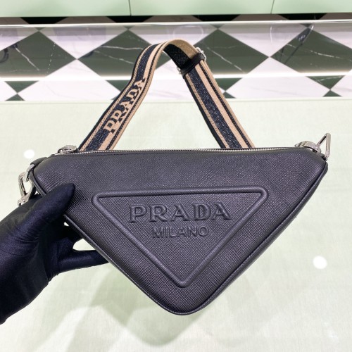 Prada Triangle Saffiano Leather Shoulder Bag(28*18*11cm)-089