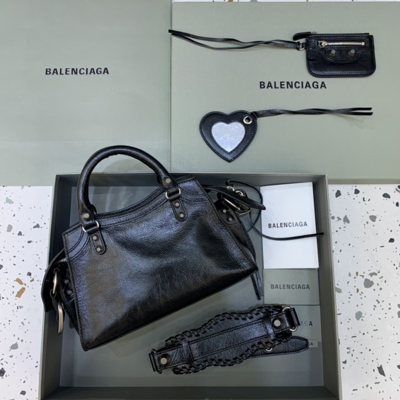 Women's Neo Cagole Xs Handbag in Black(25.9*17.8*11.4cm)-089