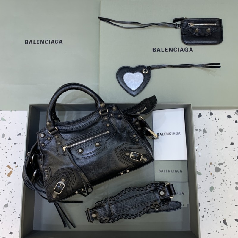 Women's Neo Cagole Xs Handbag in Black(25.9*17.8*11.4cm)-089