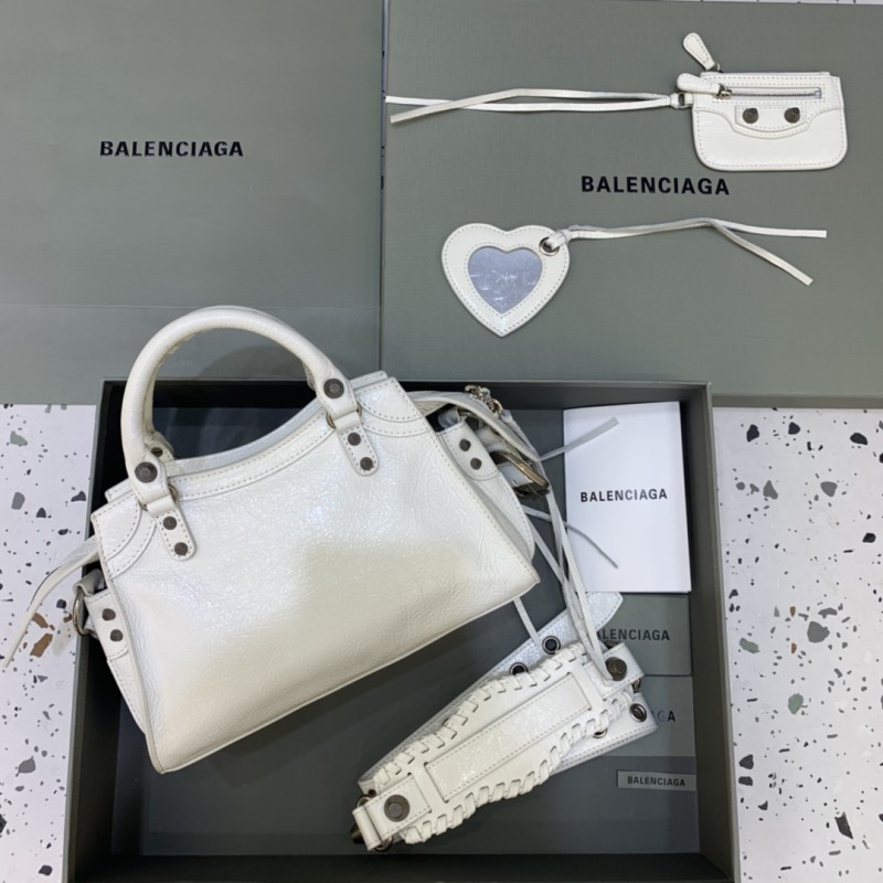 Women's Neo Cagole Xs Handbag in White(25.9*17.8*11.4cm)-089