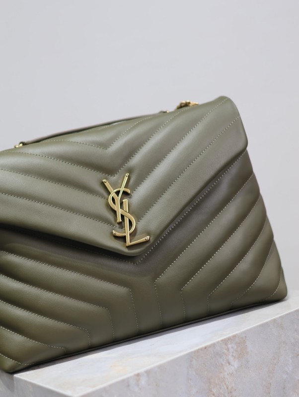 LOULOU Medium in Quilted Leather(32*22*12cm)-087