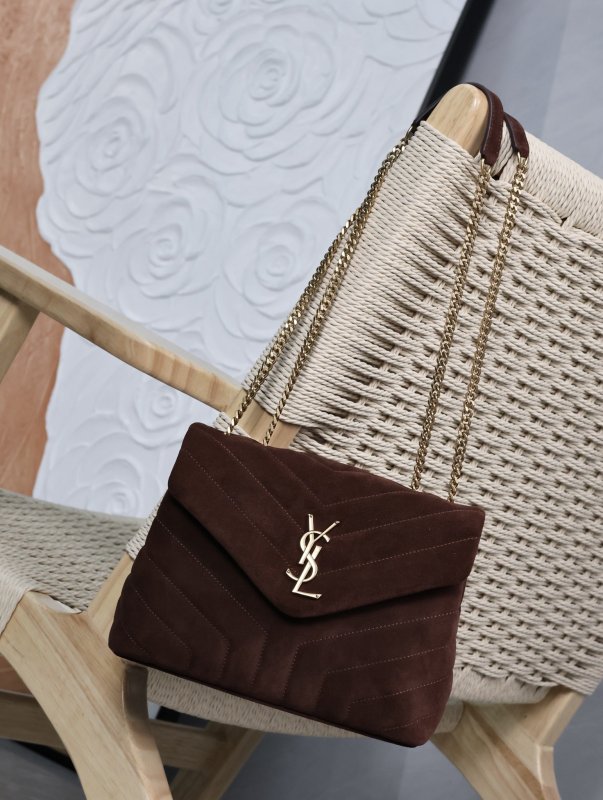 LOULOU Small in Quilted Suede(23*17*9cm)-057