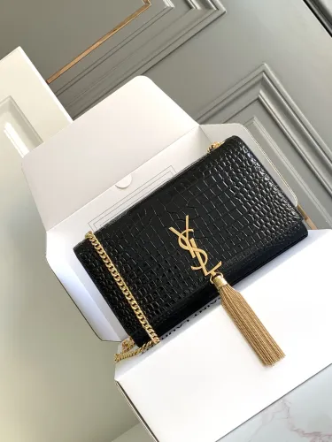 KATE Medium Tassel in Crocodile-Emabossed Leather(24.14.5*5.5cm)-006