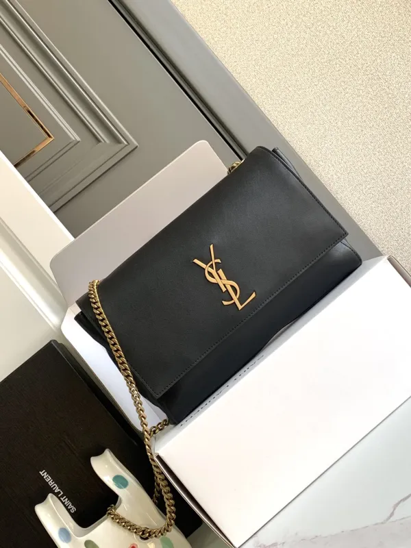 Reversible Medium KATE in Suede(28.5*20*6cm)-008