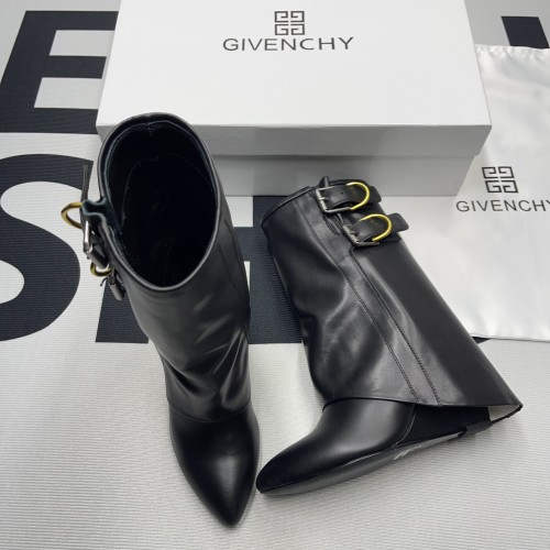 Shark Lock Biker ankle boots(Female)