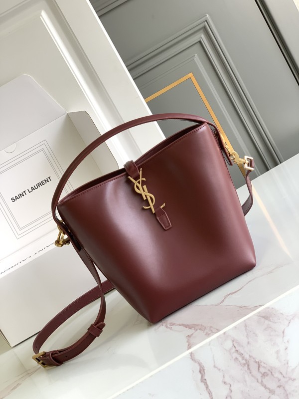 LE 37 Small in Shiny Leather(17*20*13cm)-057
