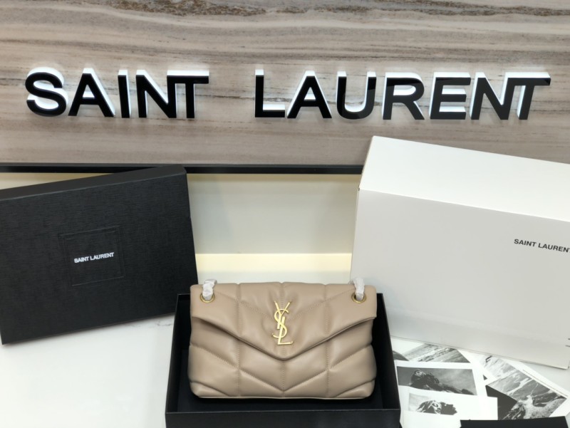 PUFFER Medium in Nappa Leather(35*23*13.5cm)-009