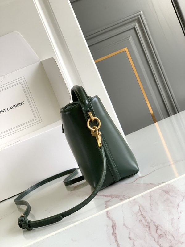 LE 37 Mini in Shiny Leather(15*13*6cm)-056