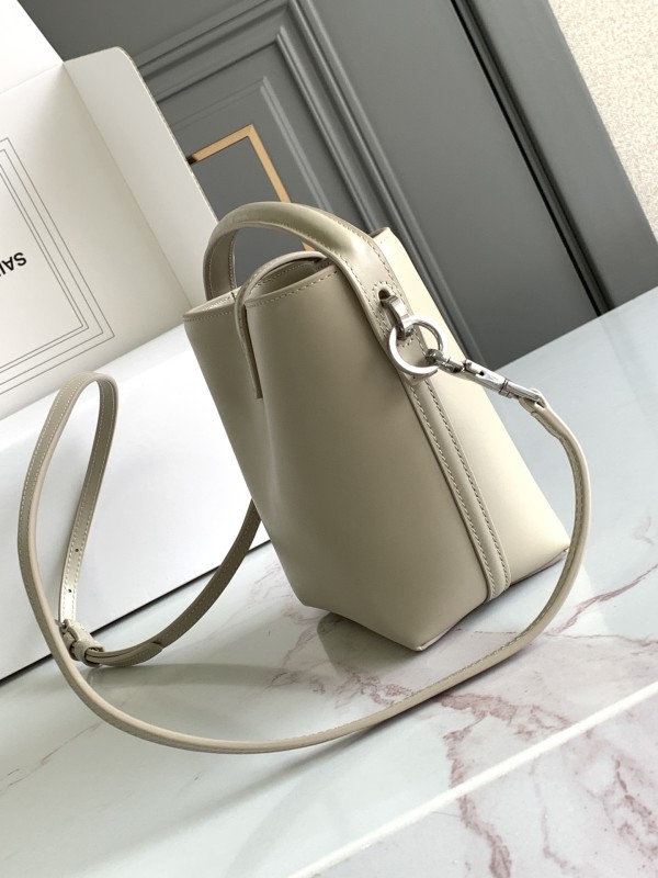 LE 37 Mini in Shiny Leather(15*13*6cm)-056