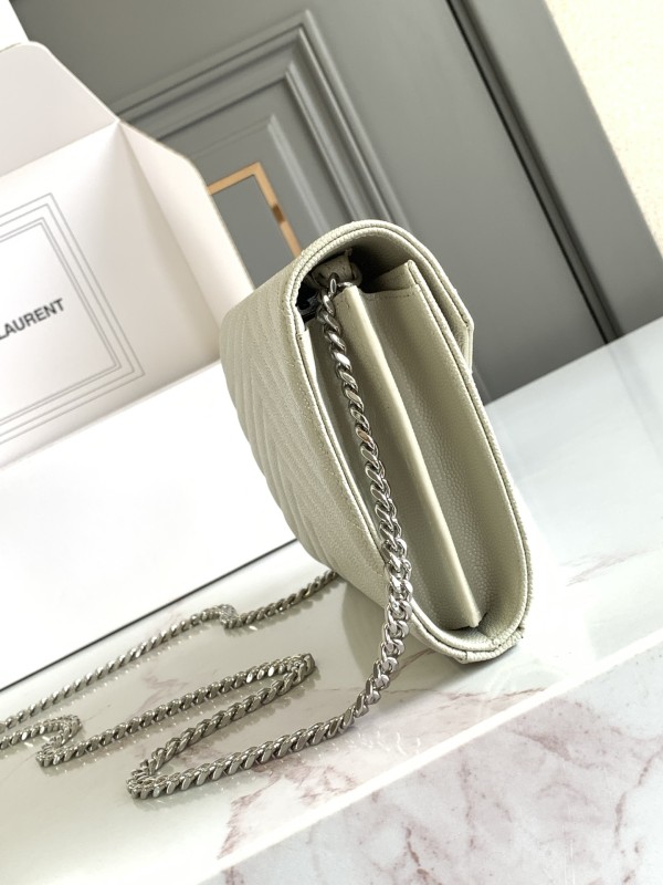 Classic CASSANDRE Chain Wallet in Grain de Poudre Leather(22.5*14*4cm)-006