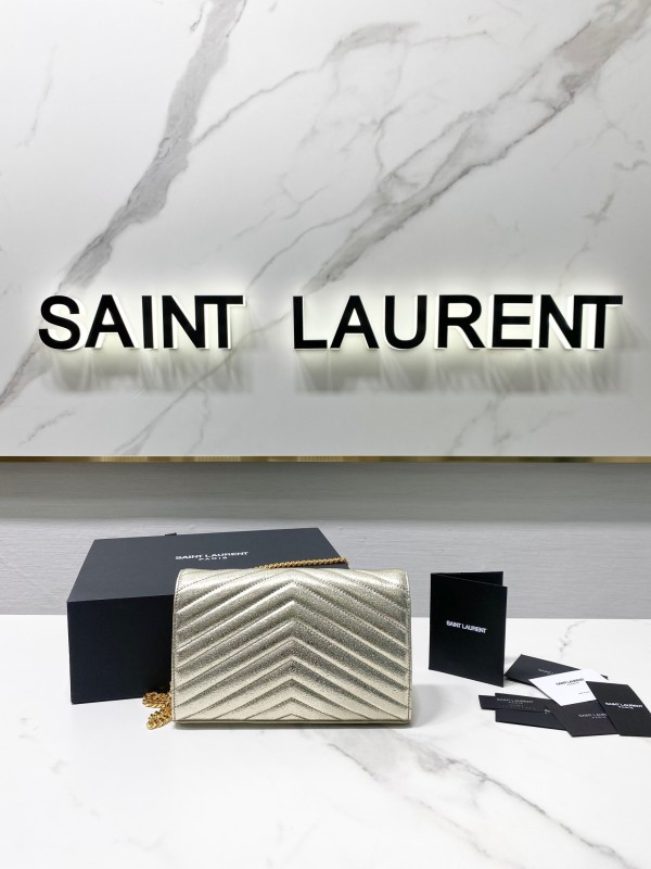 Classic CASSANDRE Chain Wallet in Grain de Poudre Leather(22.5*14*4cm)-006