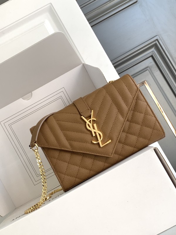 ENVELOPE Small in Quilted Grain de Pouder Embossed Leather(21*13*6cm)-086