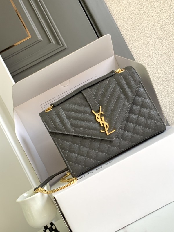 ENVELOPE Medium in Quilted Grain de Pouder Embossed Leather(24*17.5*6cm)-087