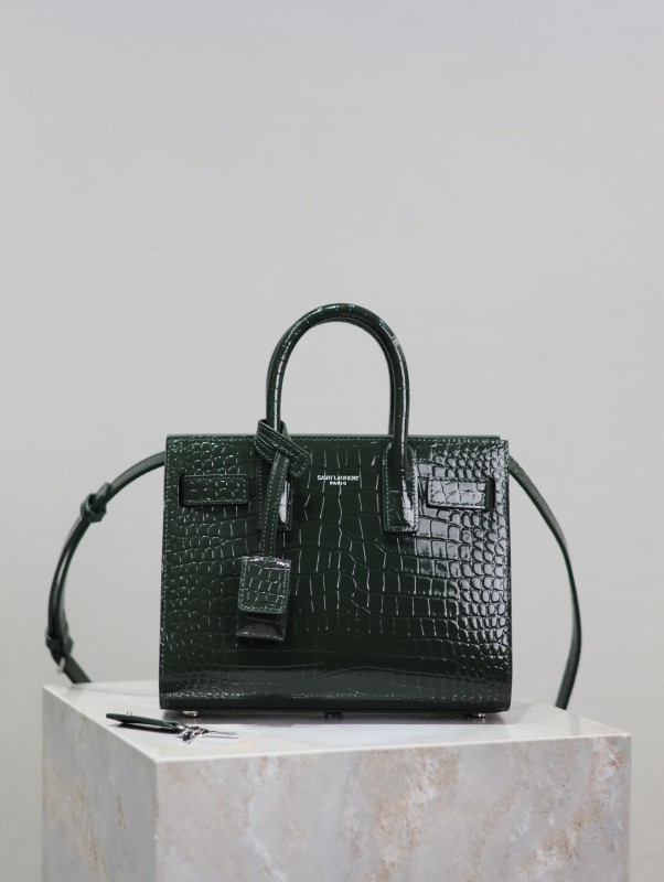 SAC DE JOUR Nano in Crocodile Embossed Leather(22*18*10.5cm)-009