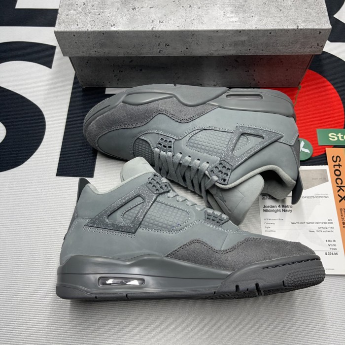 Jordan 4 SE Smoke GreyUnisex)